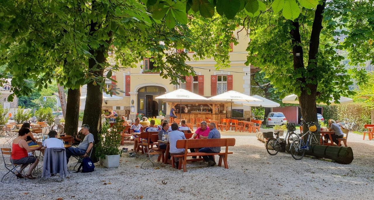 Vintage Castle Schlosshof B&B Prato all'Isarco Exterior foto